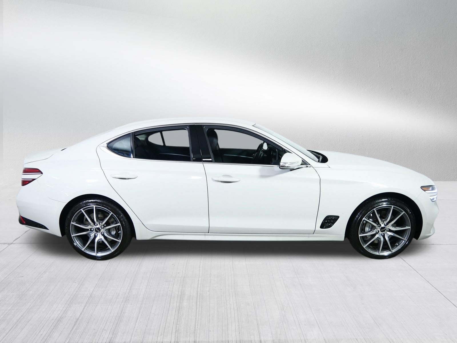 Certified 2026 Genesis G70 2.5T AWD/4WD image 8