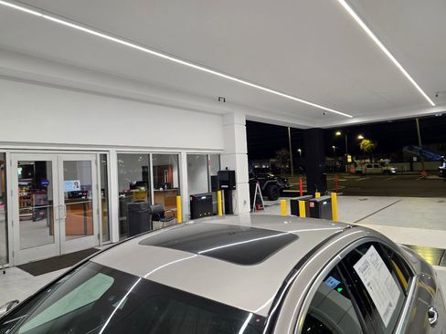 Used 2022 Mercedes-Benz E 450 4MATIC Sedan image 11