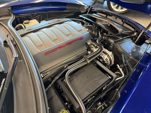 Used 2016 Chevrolet Corvette Stingray Coupe w/ Carbon Flash Badge Package RWD image 55