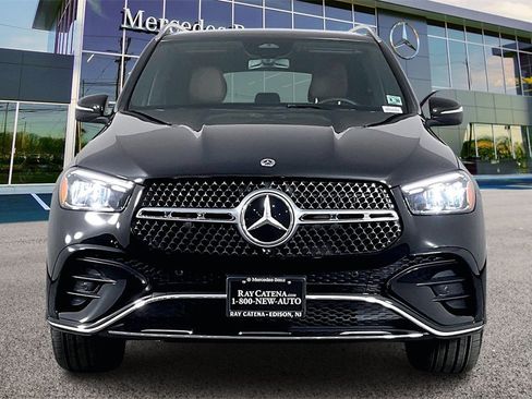 Used 2026 Mercedes-Benz GLE 450 GLE 450 image 3