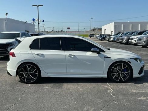 Used 2024 Volkswagen Golf R AWD/4WD image 2
