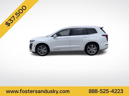 Used 2024 Cadillac XT6 Premium Luxury FWD image 2