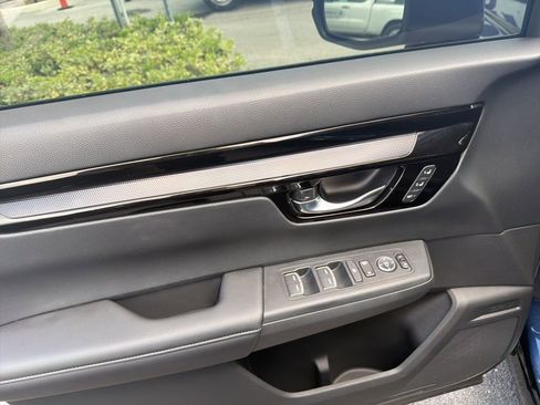 Used 2024 Honda CR-V EX-L image 10