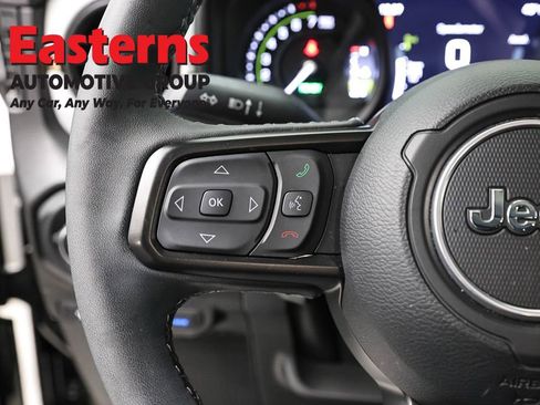 Used 2025 Jeep Wrangler Unlimited Sport S 4xe AWD/4WD image 15