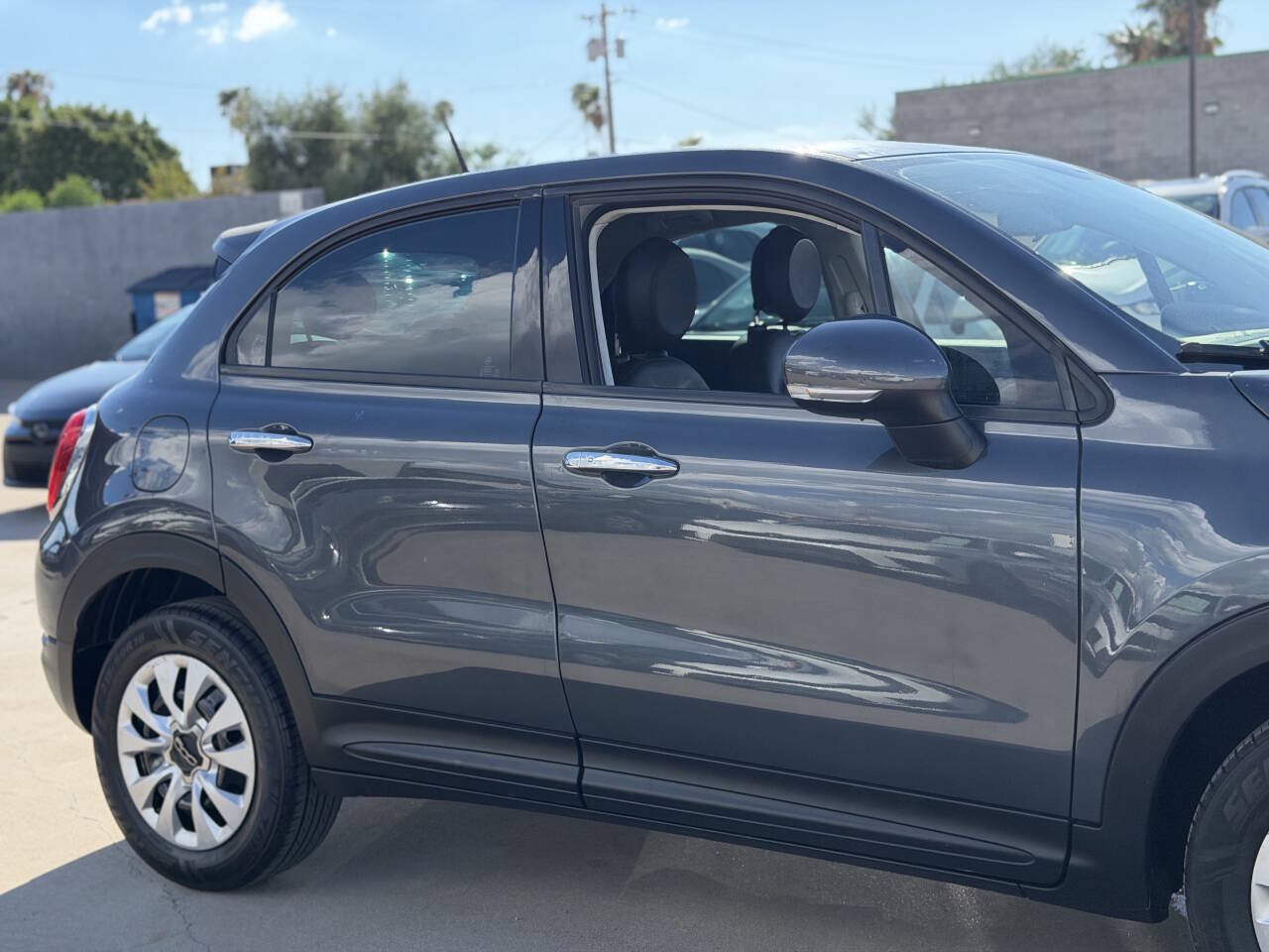 Used 2017 FIAT 500X Pop FWD image 3