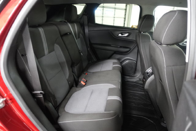 Used 2024 Chevrolet Blazer LT w/ Convenience Package FWD image 24