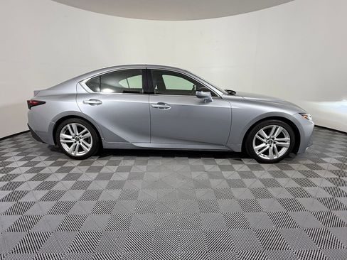 Used 2024 Lexus IS 300 w/ Comfort Package RWD image 9