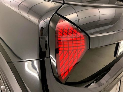 Certified 2025 MINI Cooper S image 28