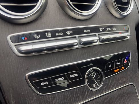 Used 2019 Mercedes-Benz C 300 Sedan image 63