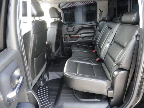 Used 2018 GMC Sierra 1500 SLT image 10