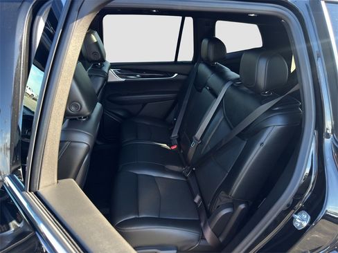 Used 2024 Cadillac XT6 Premium Luxury w/ LPO, Floor Liner Package image 25