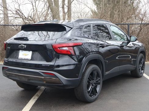 Certified 2024 Chevrolet Trax ACTIV w/ Driver Confidence Package image 9