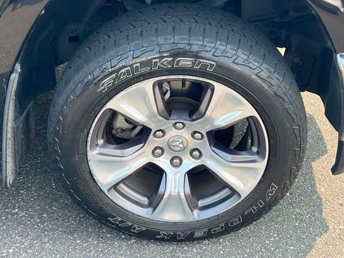 Used 2021 RAM 1500 Laramie AWD/4WD image 6