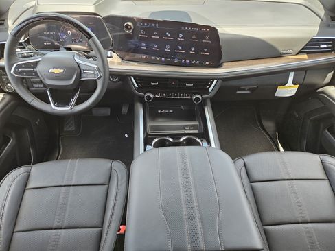 New 2026 Chevrolet Tahoe High Country AWD/4WD image 19