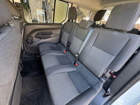 Used 2018 Ford Transit Connect XL FWD image 10