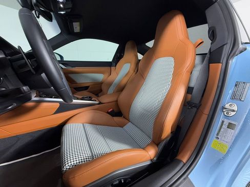 Certified 2024 Porsche 911 Carrera image 5