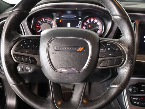 Used 2020 Dodge Challenger SXT w/ Blacktop Package RWD image 3