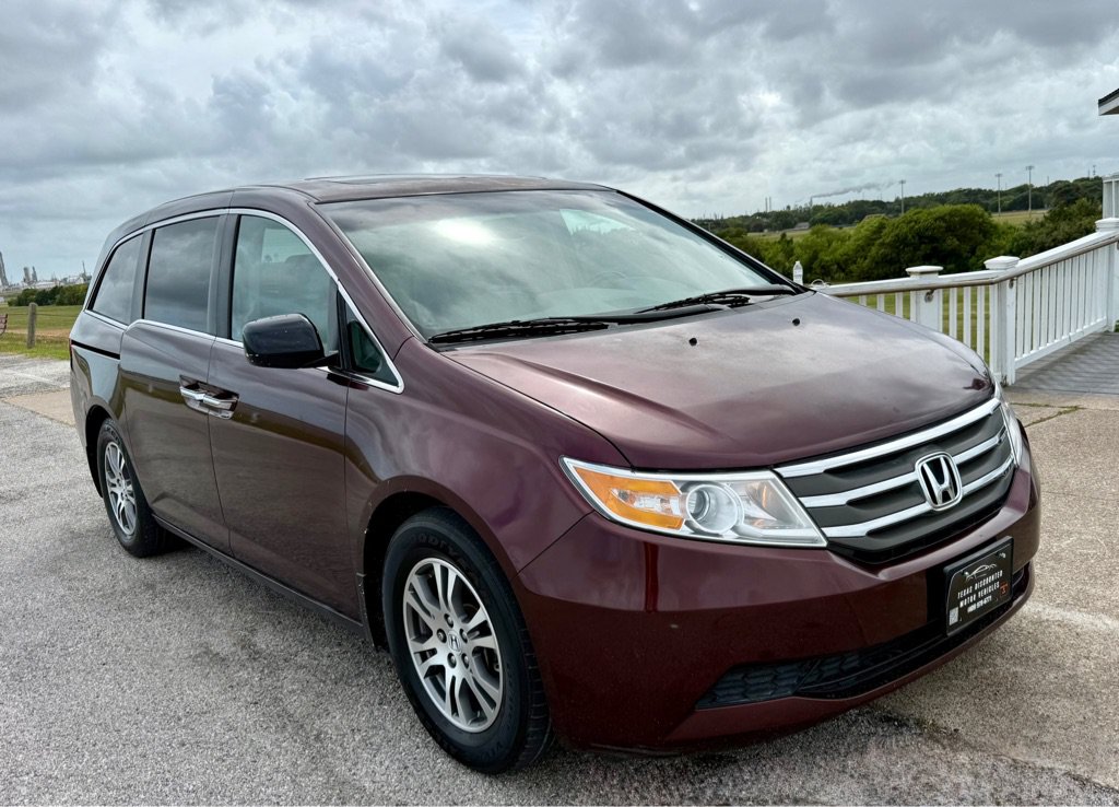 Used 2011 Honda Odyssey EX-L image 3