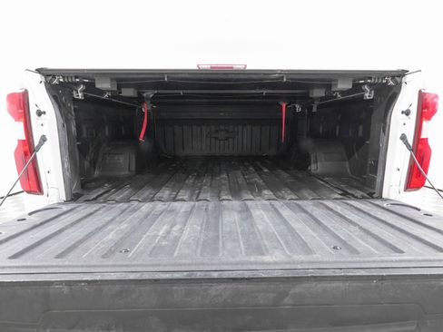 Used 2021 Chevrolet Silverado 1500 LT Trail Boss w/ Bed Protection Package image 7