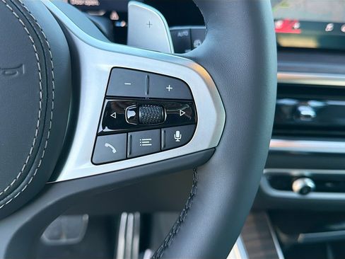 New 2026 BMW X5 xDrive40i w/ M Sport Package image 38