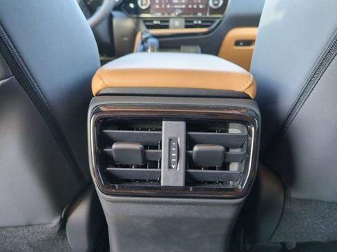 Used 2025 Lexus NX 350h 350h Premium image 27