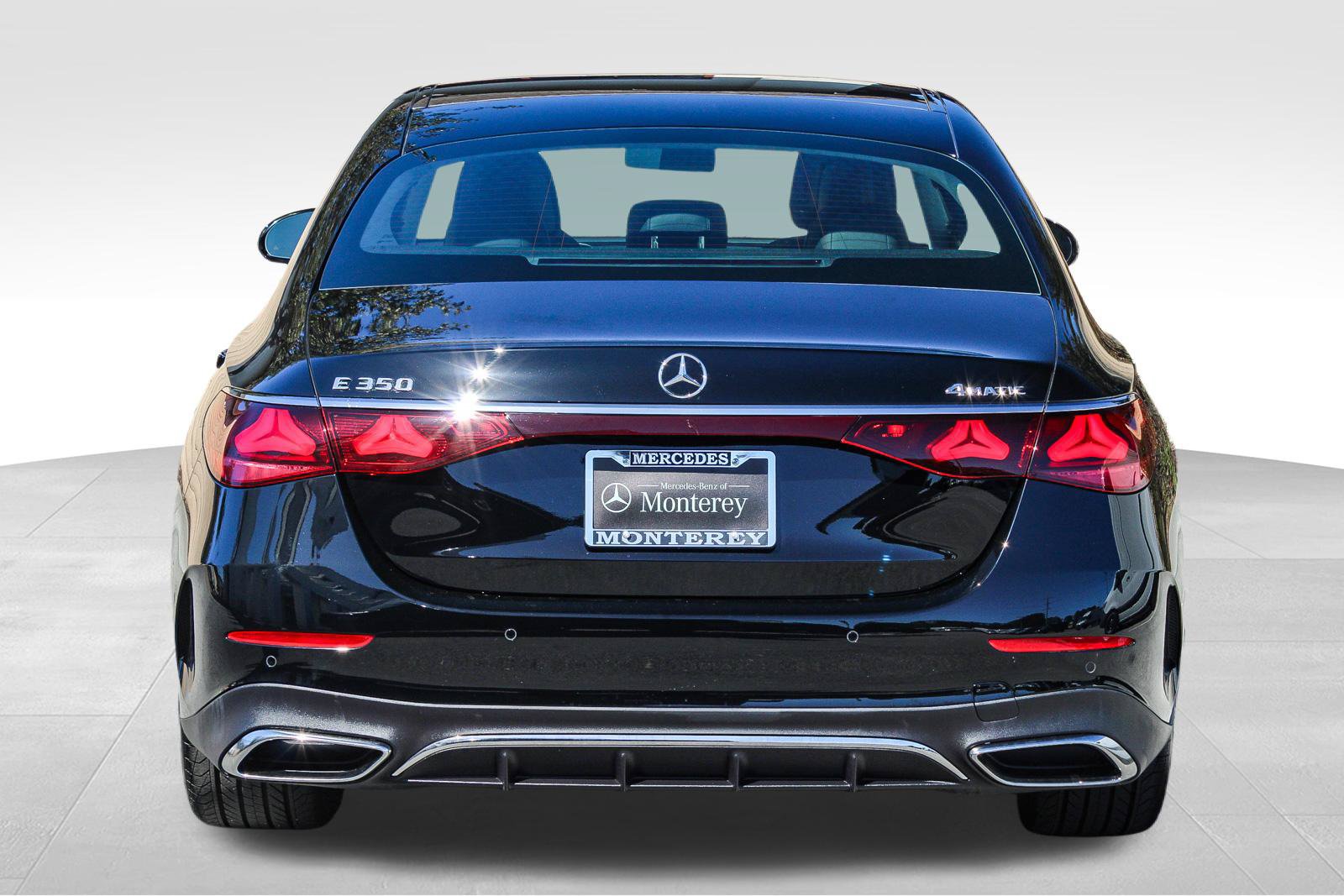 Used 2026 Mercedes-Benz E 350 4MATIC Sedan image 8
