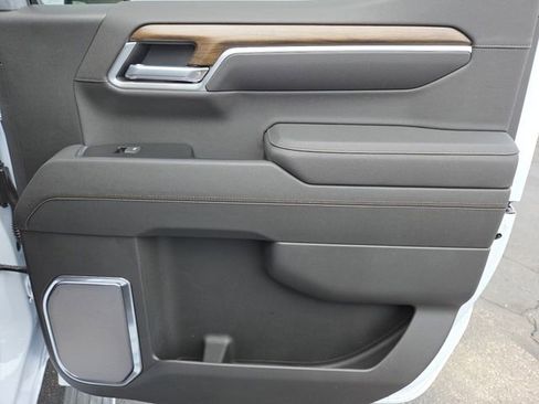 New 2026 Chevrolet Silverado 1500 High Country w/ Technology Package AWD/4WD image 29