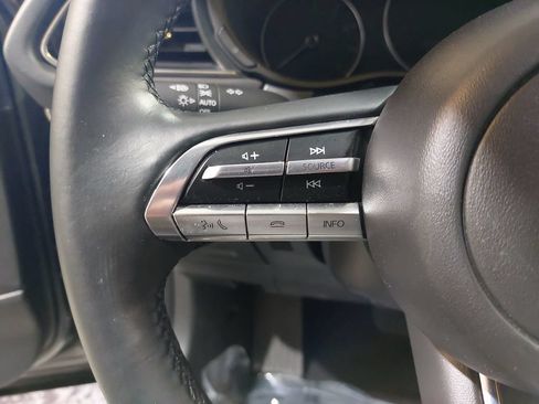 Used 2022 MAZDA CX-30 AWD 2.5 S w/ Premium Package image 18