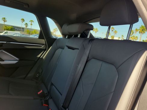 Used 2021 Audi Q3 2.0T Premium w/ Convenience Package image 14