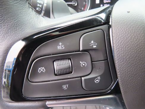 Used 2022 Buick Enclave Essence w/ Experience Buick Package image 20