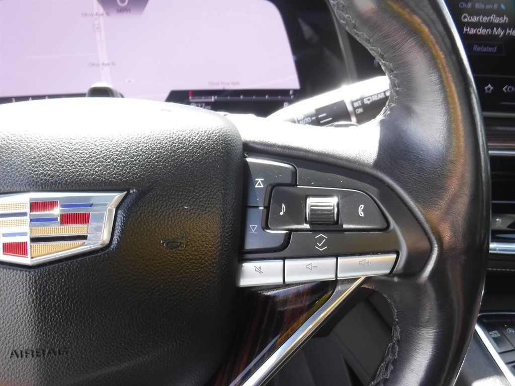 Used 2023 Cadillac Escalade ESV Premium Luxury RWD image 26
