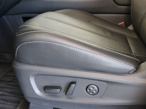 Certified 2025 INFINITI QX60 Pure AWD/4WD image 29