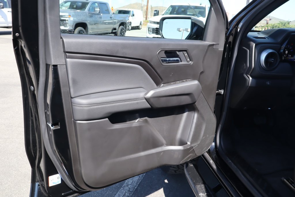 New 2026 Chevrolet Colorado LT RWD image 17