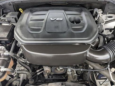 Used 2018 Jeep Grand Cherokee Altitude image 21