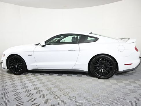 Used 2020 Ford Mustang GT Premium w/ GT Performance Package RWD image 3