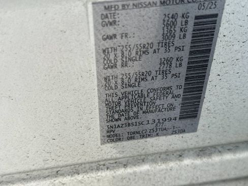Used 2025 Nissan Murano SV AWD/4WD image 26
