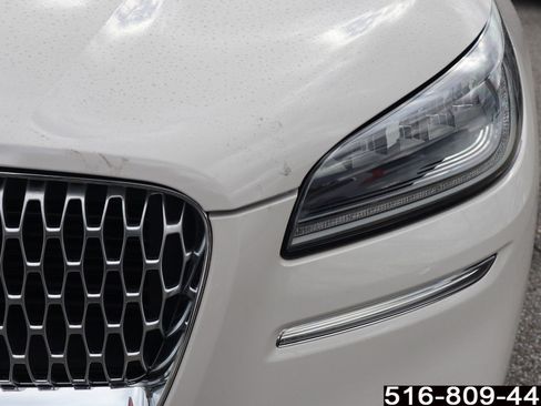 Used 2022 Lincoln Corsair AWD w/ Equipment Group 101A image 11