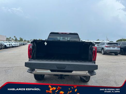 New 2026 GMC Sierra 2500 SLT w/ SLT Premium Package AWD/4WD image 16