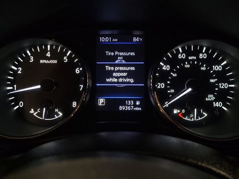 Used 2019 Nissan Rogue Sport SL FWD image 23
