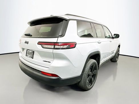 New 2025 Jeep Grand Cherokee L Limited w/ Black Appearance Package image 21