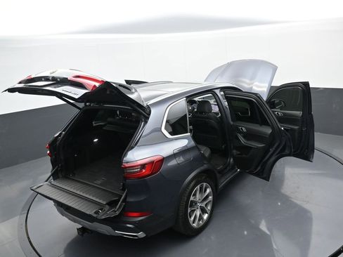 Used 2019 BMW X5 xDrive40i w/ Premium Package 2 image 43