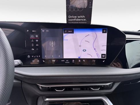 New 2025 Audi SQ5 Premium Plus image 17