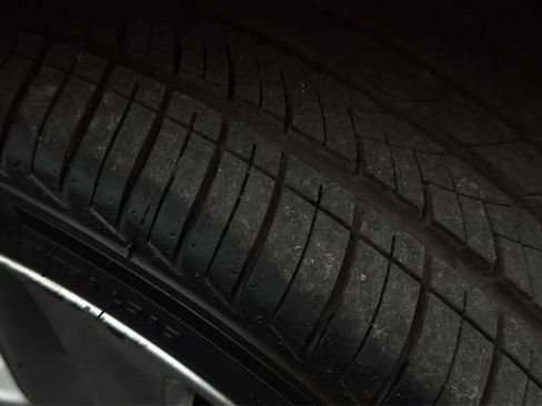 Used 2014 Hyundai Genesis 3.8 RWD image 44