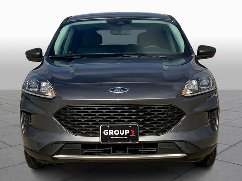 Used 2022 Ford Escape S image 3