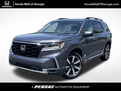 Certified 2024 Honda Pilot Touring image 1