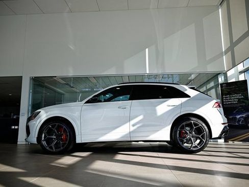 New 2026 Audi RS Q8 performance AWD/4WD image 8
