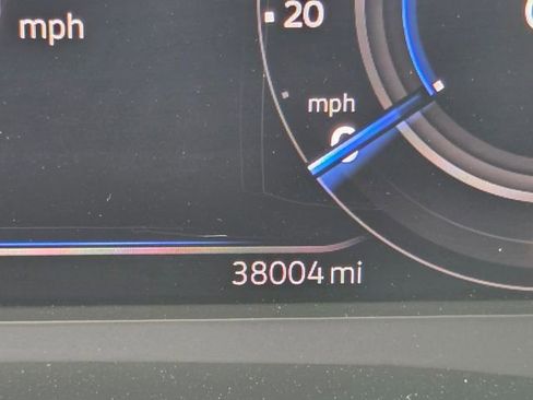 Used 2022 Volkswagen Atlas SE image 31