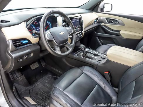 Used 2023 Chevrolet Traverse LS w/ Safety Package AWD/4WD image 14
