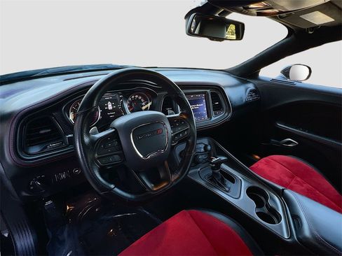 Used 2023 Dodge Challenger R/T Scat Pack image 9