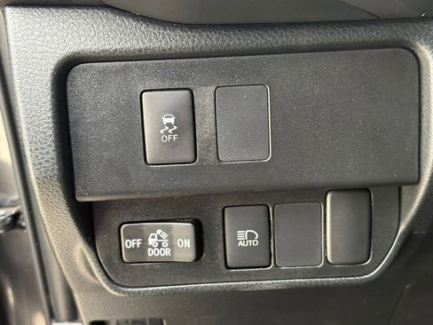 Used 2021 Toyota Tacoma SR5 image 23